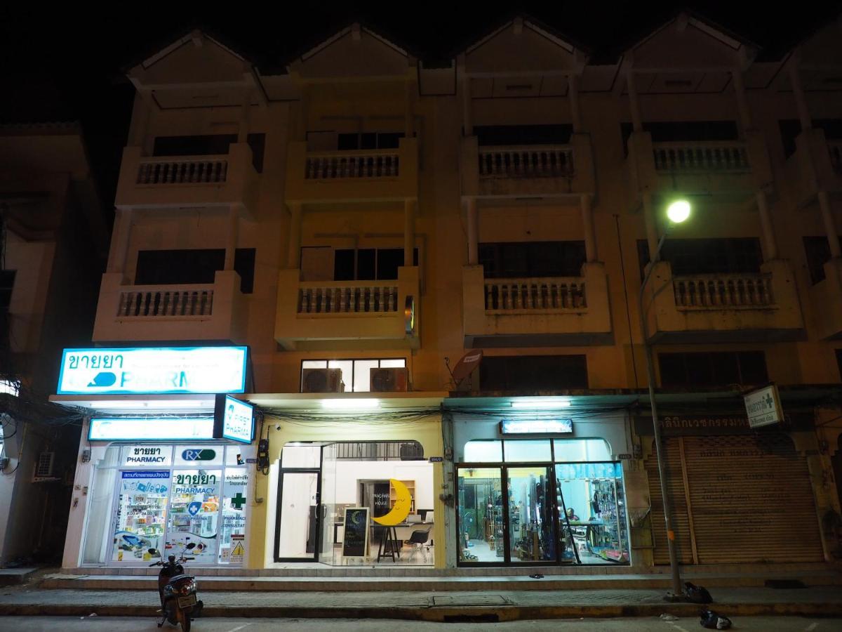 Prachan Hostel Thongsala Ngoại thất bức ảnh